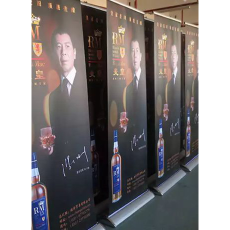 wide base cheap roll up banner stand for promotion or exhibition