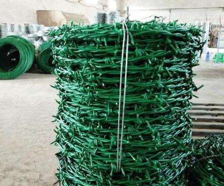 Stainless steel barbed wire and hot-dip galvanized barbed wire quality which is better
