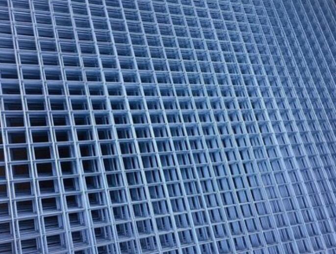 What should we pay attention to in the process of using galvanized silk mesh