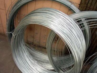 How is the maintenance of large roll galvanized wire generally carried out?