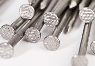 What is the biggest difference between steel nail and iron nail
