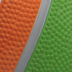 Baloncesto–Barato. Usado para adestramento e competición, cumpre os estándares da FIBA