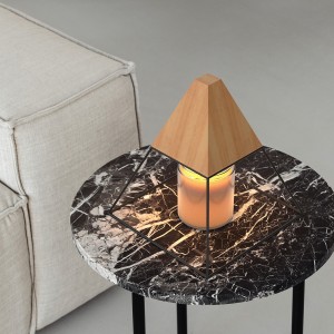 2024 New creative Pyramid candle warmer lamp home aromatherapy device Warm aromatherapy machine Smokeless and green products Smart desk lamp Automatic timing function