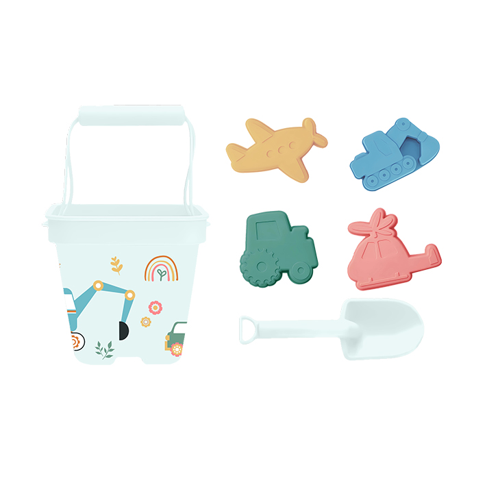 The Perfect Beach Companion: Silicone Sand Toy for Kids