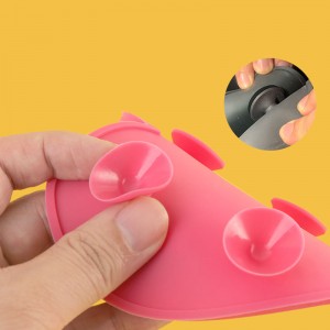 Hugis Puso na Silicone Makeup Mat Suction Cup Brush Cleaning Pad