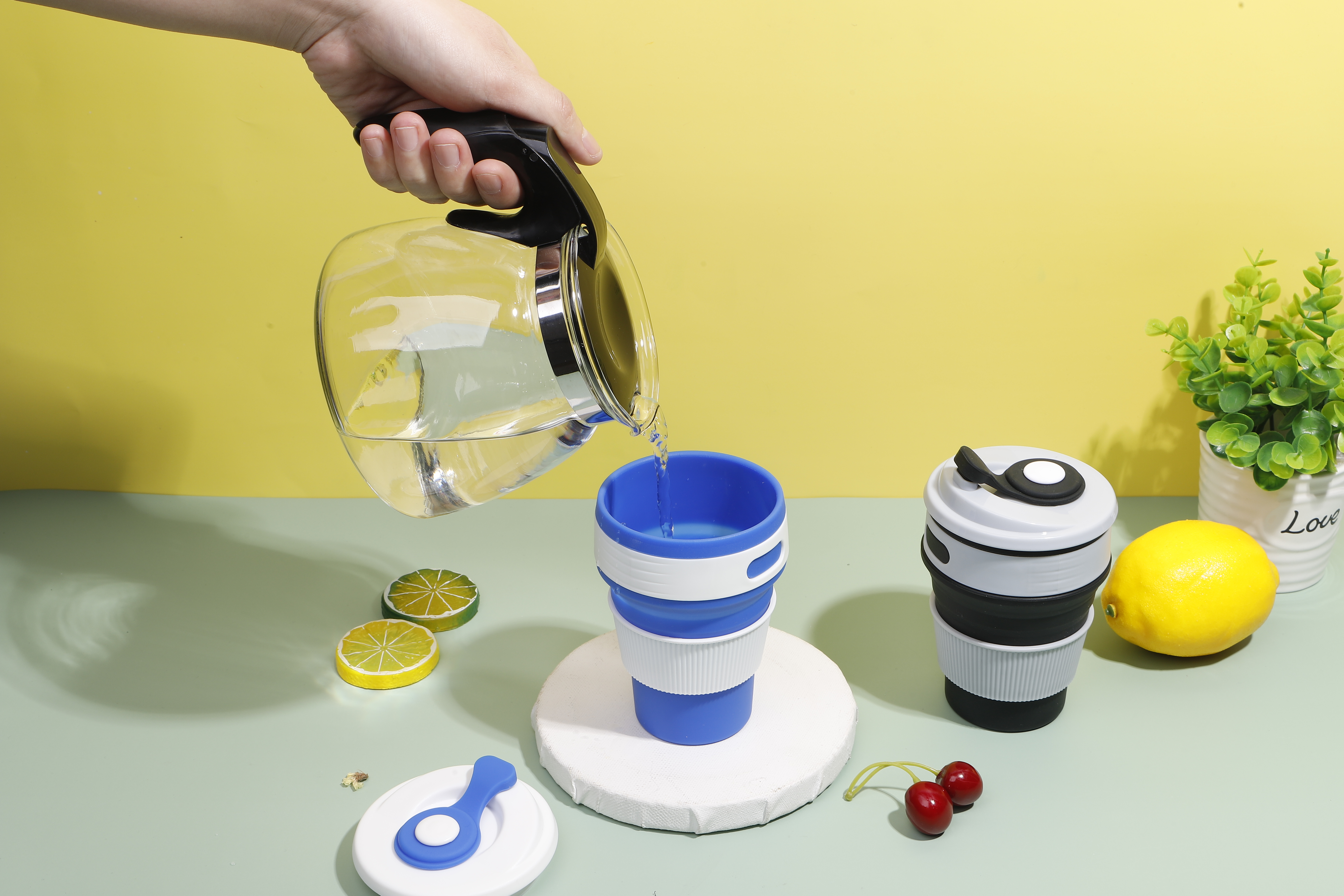 "10 skäl att byta till en hopfällbar kaffekopp i silikon"
