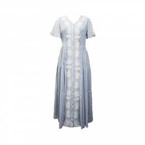 Exquisite and elegant light blue button-down chiffon dress