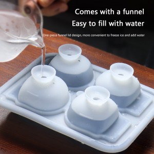 Skull Ice Cube Mold, 3D Skull Ice Cube Tray with 4 Cavity Clear Funnel-type Lid