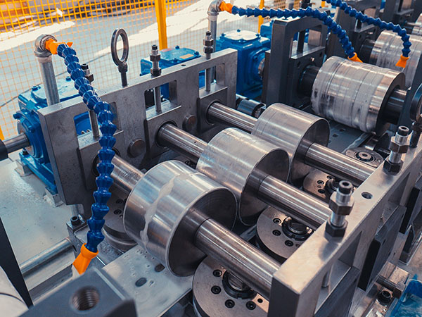 How roll forming machines work?