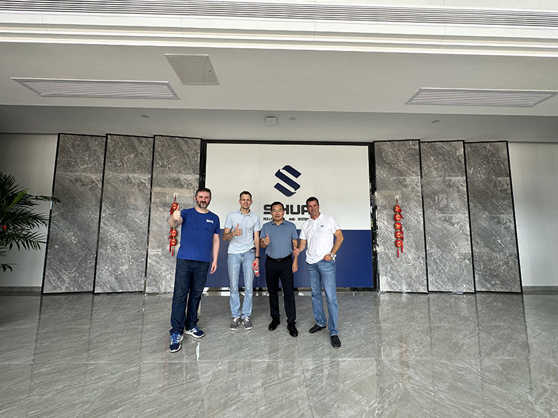 Knauf came to SIHUA factory for technical exchange