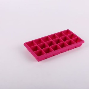 18 chamber reusable refrigerator silicone ice tray