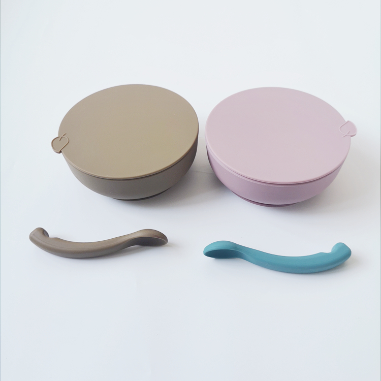Suction bowl and spoon silicone set