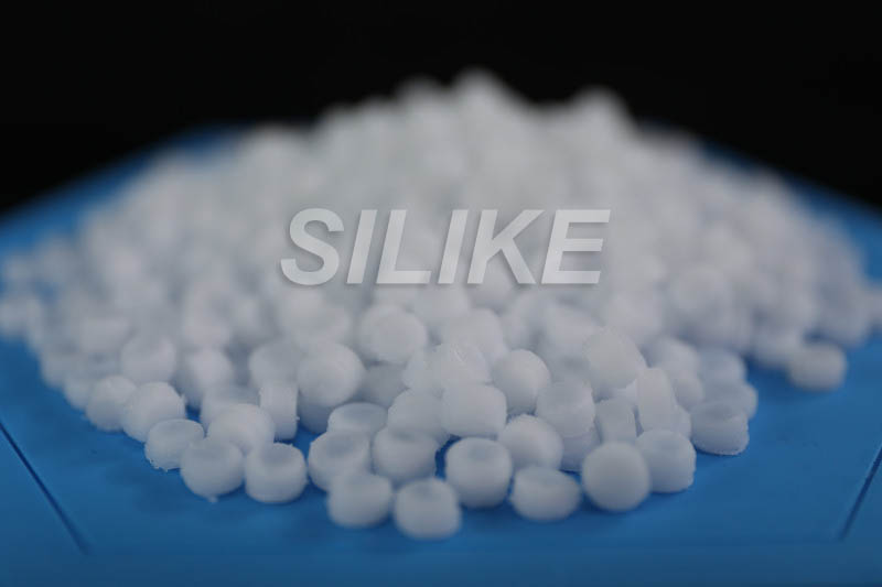 China Wholesale Abrasion agent FOR TPR footwear Factory –  Silicone Masterbatch Additives LYSI-501 for Improved Plastics Processing – Silike