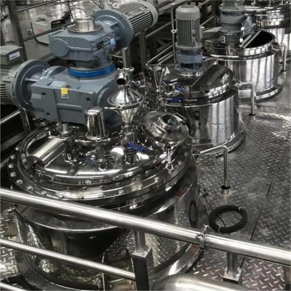 SME-DE Vacuum Emulsifying Mixer 2
