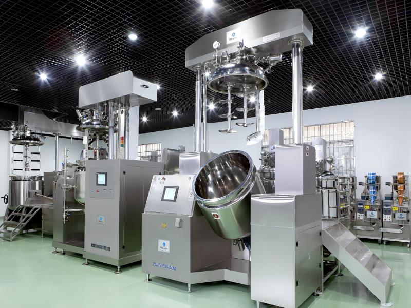 What Is a Cosmetics Vacuum Emulsifying Mixer?