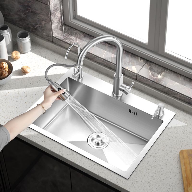 Why Choosing the Right Stainless Steel Kitchen Sink Matters?