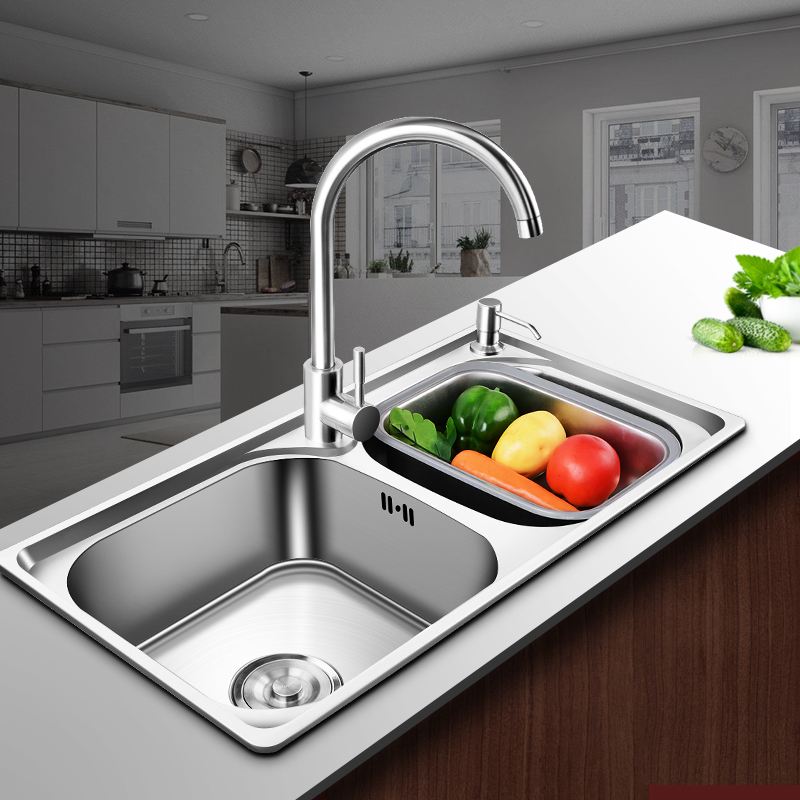 How to choose the size of a stainless steel kitchen sink?