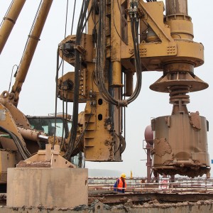 2021 China New Design Bored Pile Work - TR400 Rotary Drilling Rig – Sinovo