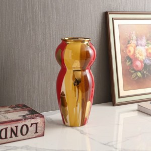 Modern Fashion Style Glaze and Plating Decorative Ceramic Vase