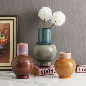 Natural Glossy Grid Effect Indoor Ceramic Ornaments Set