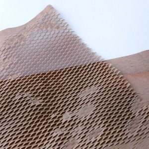 Honeycomb packing paper
