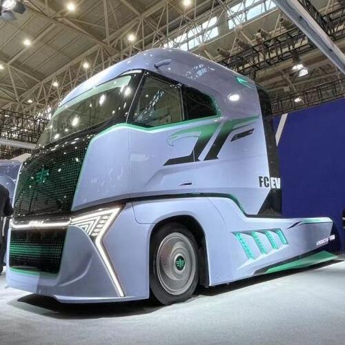 2023 Wuhan Auto Show: Jiefang heavy-duty fuel-electric forward-looking vehicle unveiled