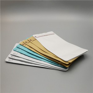 Customized Packaging Bags with Zipper and Robust Sealing