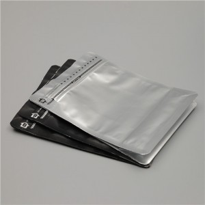 Customized Packaging Bags with Zipper and Robust Sealing
