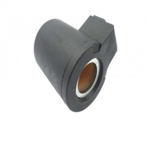 Solenoid valve coil for leadless guide safety lock of excavator