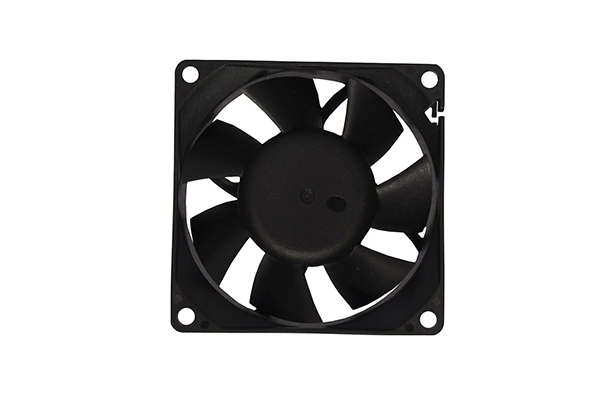 How to judge which air supply method to use for the heat sink?