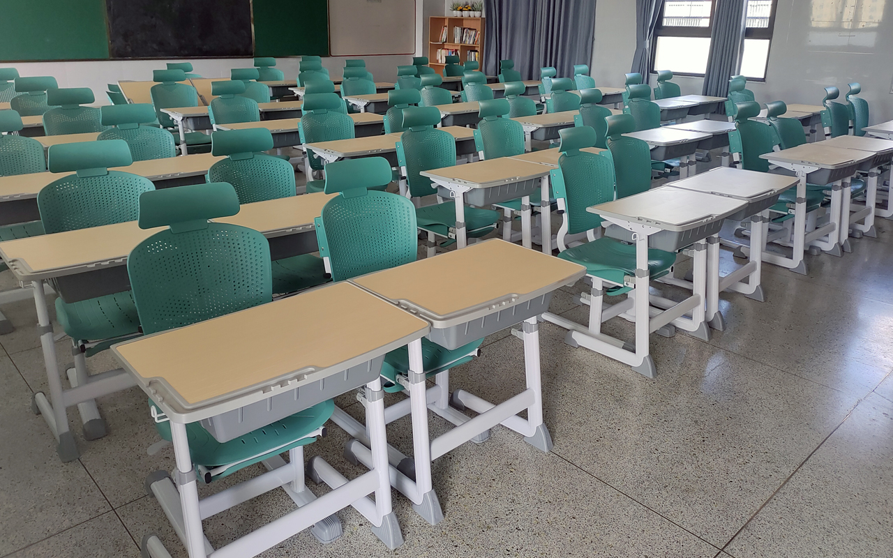 5 Ways Manufacturers Support Schools & Government