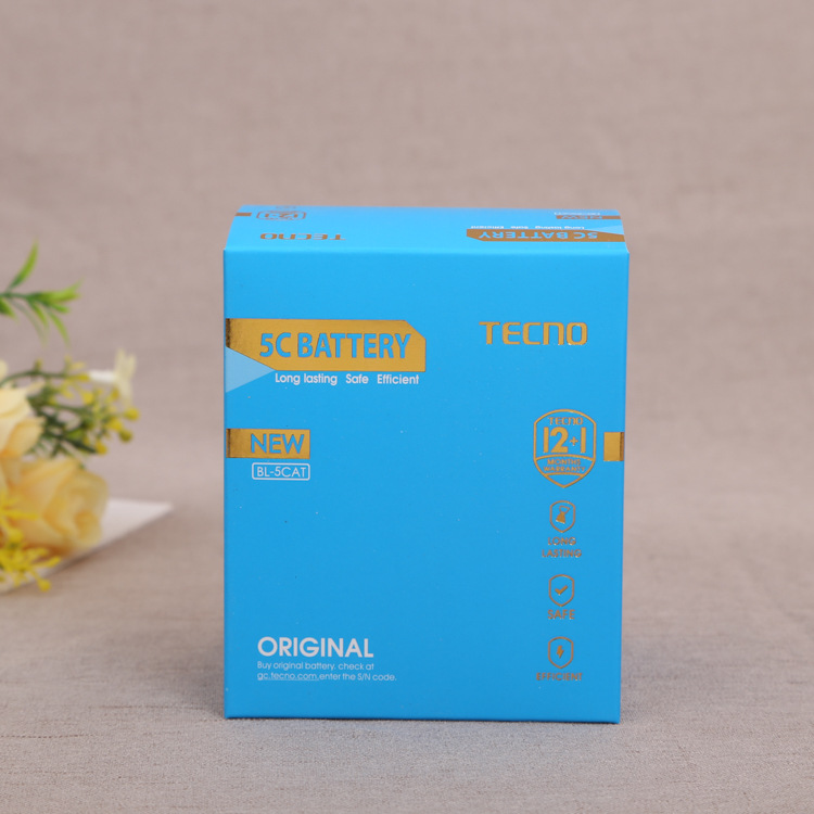 Universal white cardboard box custom-made cosmetics skin care products packaging box