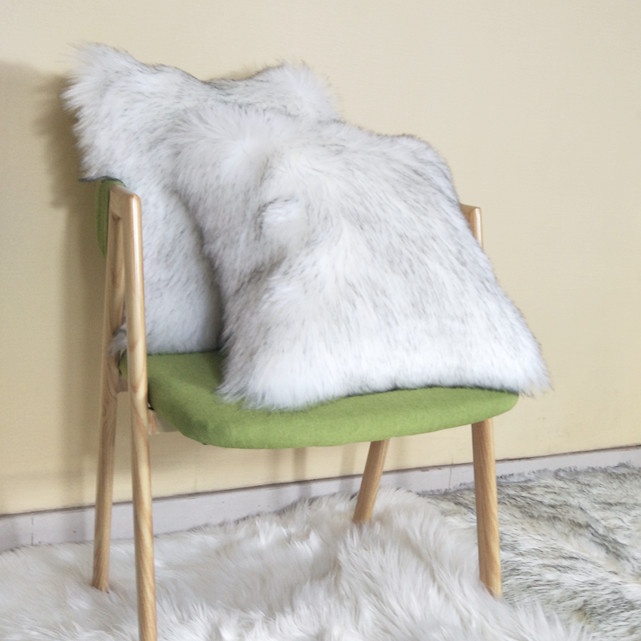 Faux Fur Cushion Cover Soft Comfortable Plush Suitable for Bed, Chair and Home Decoration Featured Image