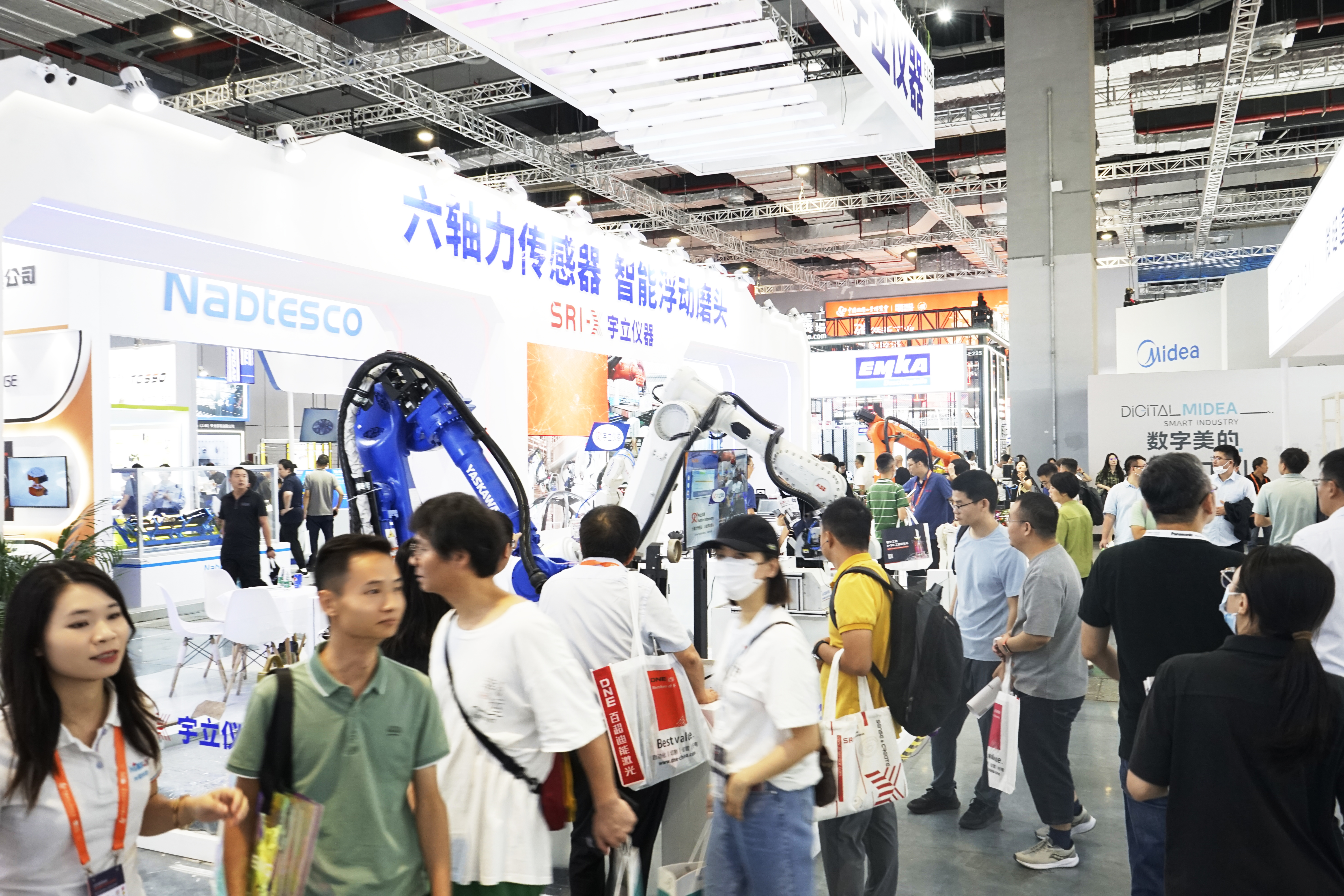 SRI participated in the China International Industrial Expo, with a continuous flow of people!