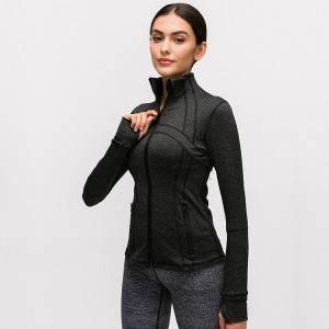 Fashionable zip up long sleeve fitness yoga wear womens winter sports jacket