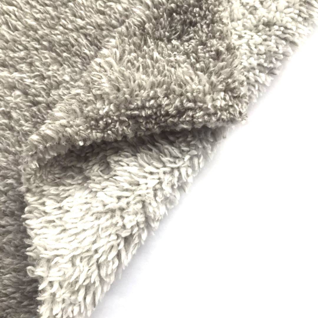 Hot ferkeapjende Polyester Kationyske Shu Velveteen stof foar nachtklean en deken