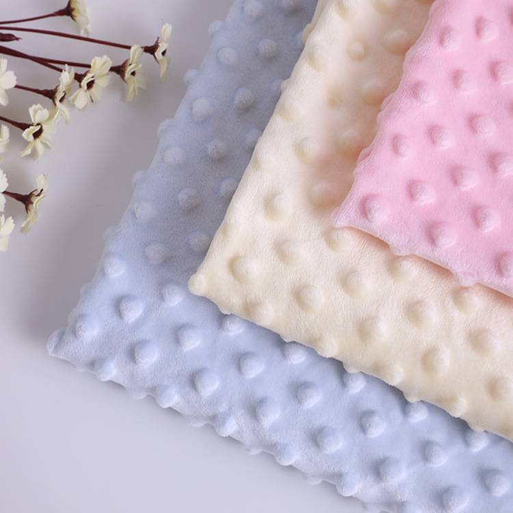 hot selling knit super soft embossed dot bubble 100 polyester minky fabric for baby blanket