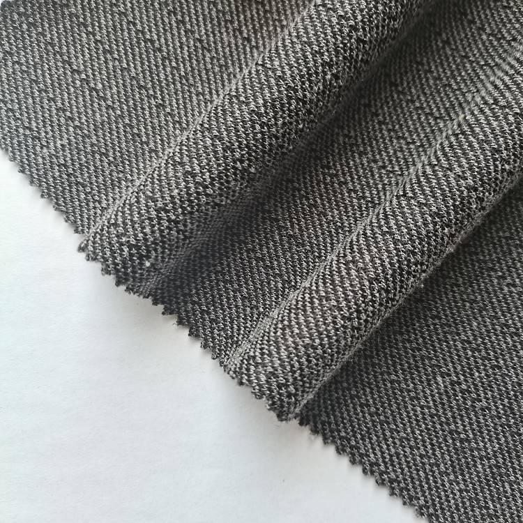 China new design coarse needle pattern 100 polyester jacquard one sided ...