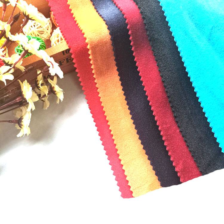 pinakabag-o nga disenyo nga gipahiangay nga mga kolor nga super humok nga balhibo sa karnero nga gibugkos nga jersey nga knitted nga tela para sa pajama