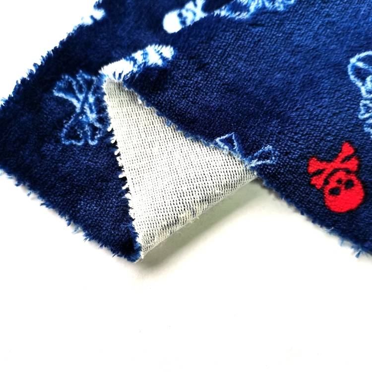कम्बल के लिए गर्म बिक्री वाला शीतकालीन ऊनी नरम हाथ का अहसास मुद्रित फलालैन कपड़ा