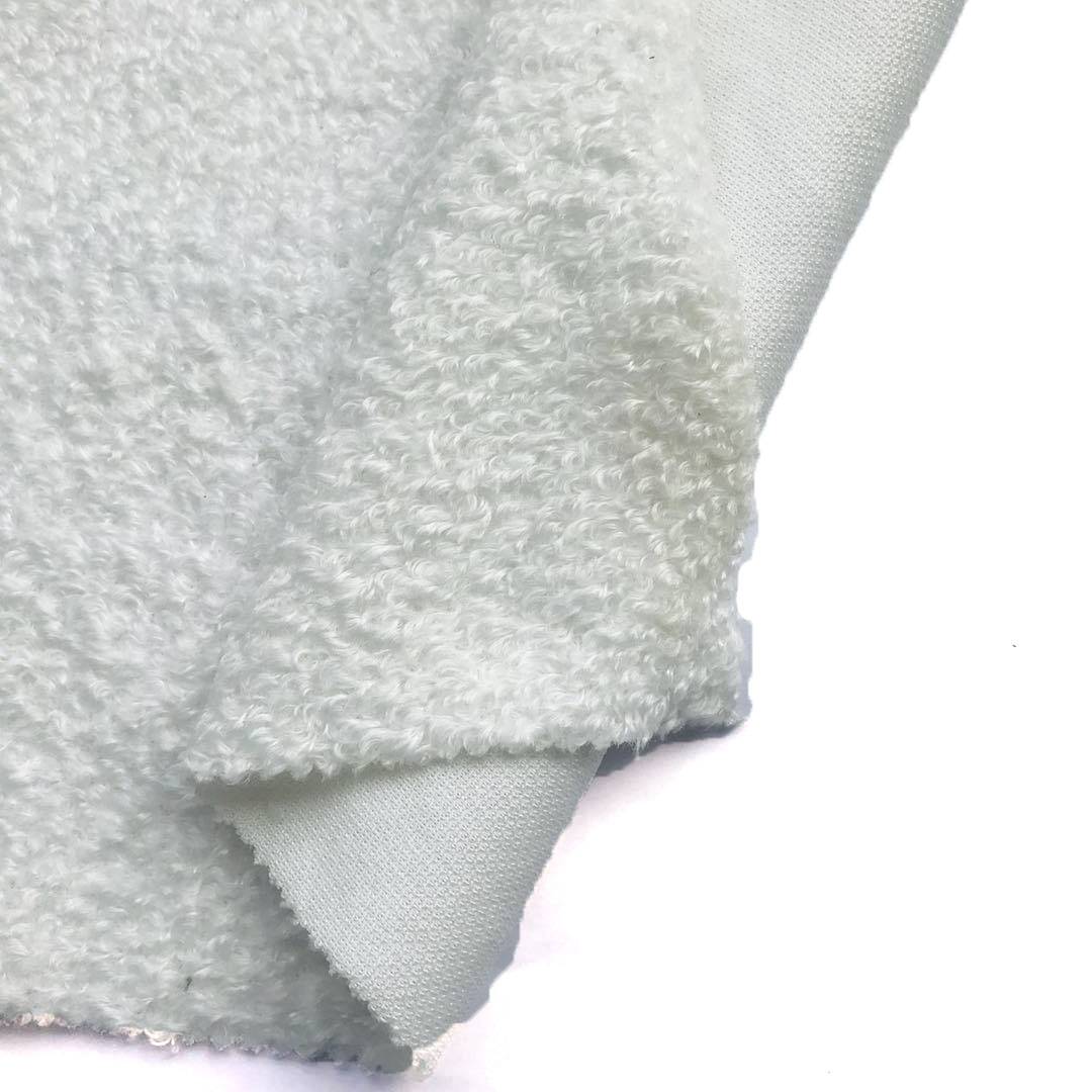រចនាពុម្ពអក្សរក្បូរក្បាច់ Polyester Teddy Fleece Fabric for Garment Coat