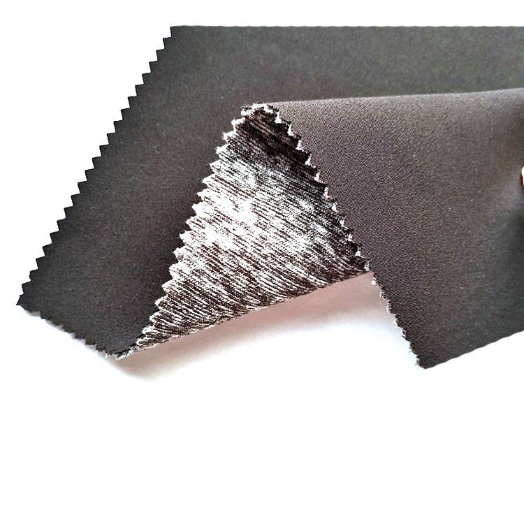 Tissu collé 100D extensible à 4 sens avec softshell polaire cationique stretch à vendre