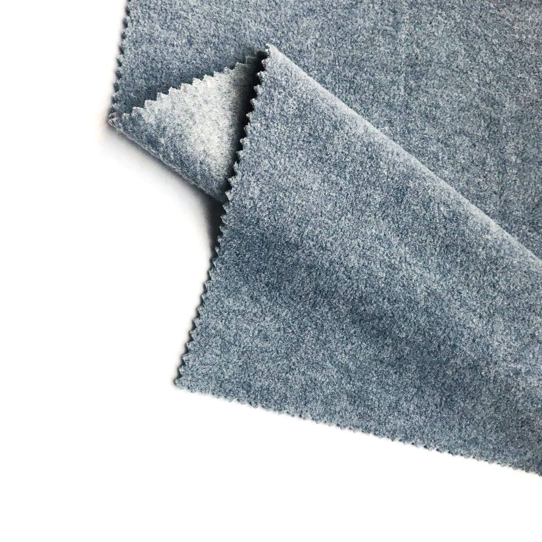 Vuoden 2020 suositun muotoilun polyesteri Polar Fleece -kangas vaatteille