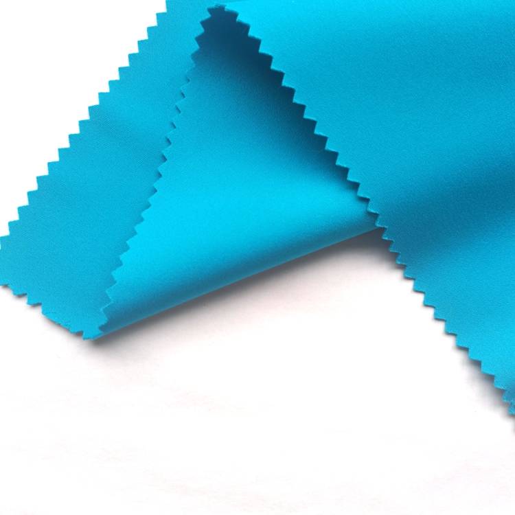 engros almindelig farvet 100 polyester skud strikket interlock stof til salg