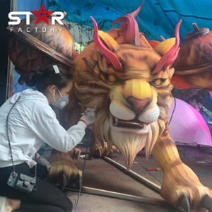 Chinese Silk Animals Tiger Lantern For Christmas Lantern Festival