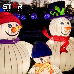 Outdoor Christmas Festival Chinese Silk Lantern Snowman Cartoon Lantern