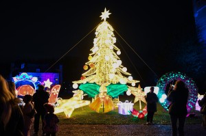 New Decoration Luminous Festivity: One Lighting Christmas Tree”