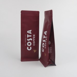 Foil coffee bag with valve
