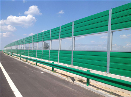 What are the types, specifications and sizes of common sound barriers on the market?