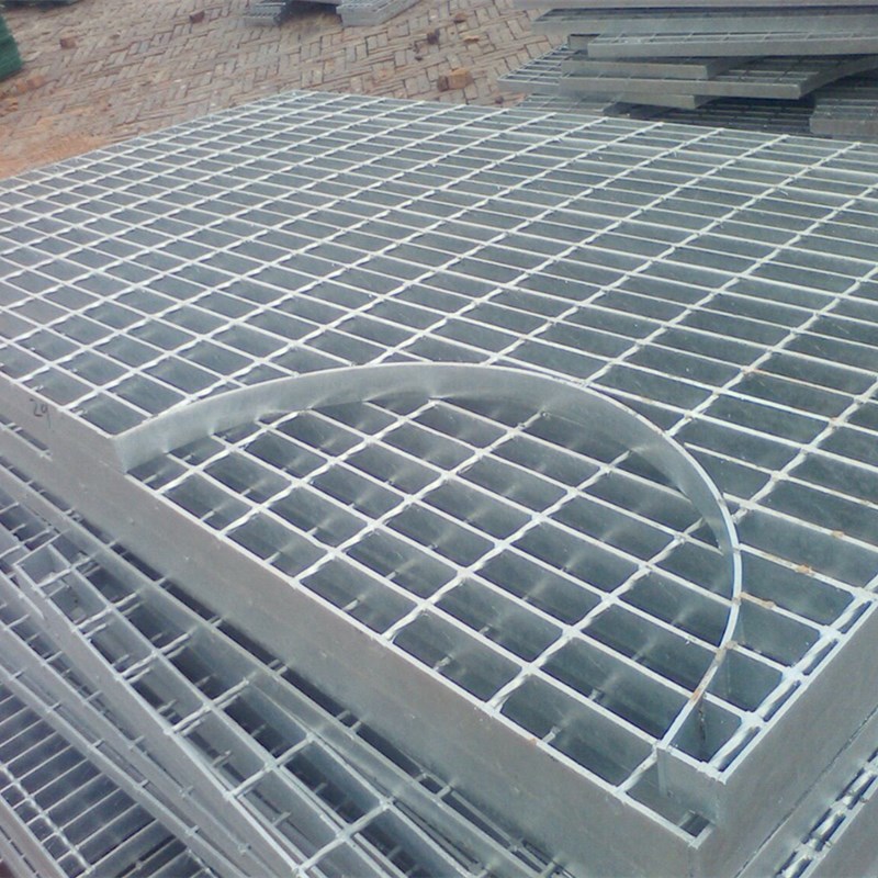 Chinese Factory Supply Stair Treads Steel Grating/High Quality Walkway Steel Grating For Construction Site